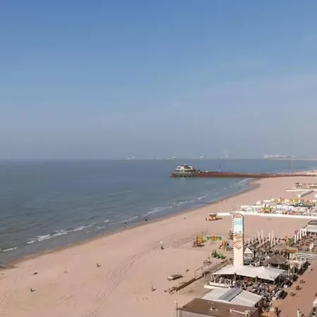 아파트 Zeezicht Penthouse Met Groot Terras