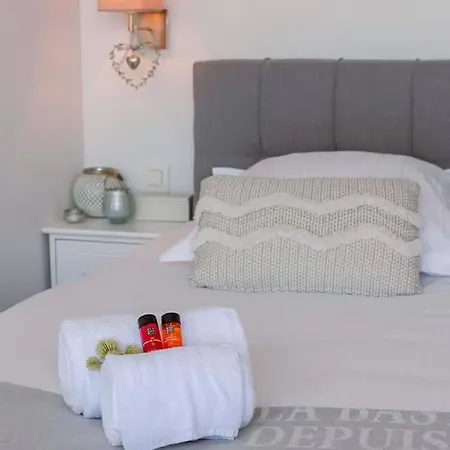 Zeezicht Penthouse Met Groot Terras 아파트 *